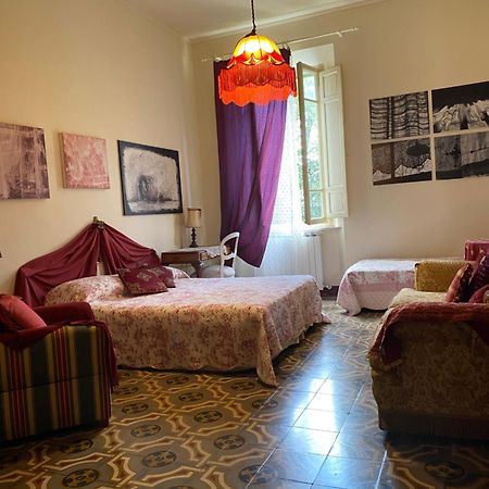 Casa Simonetti Bed and Breakfast Torre del Lago Puccini Eksteriør billede