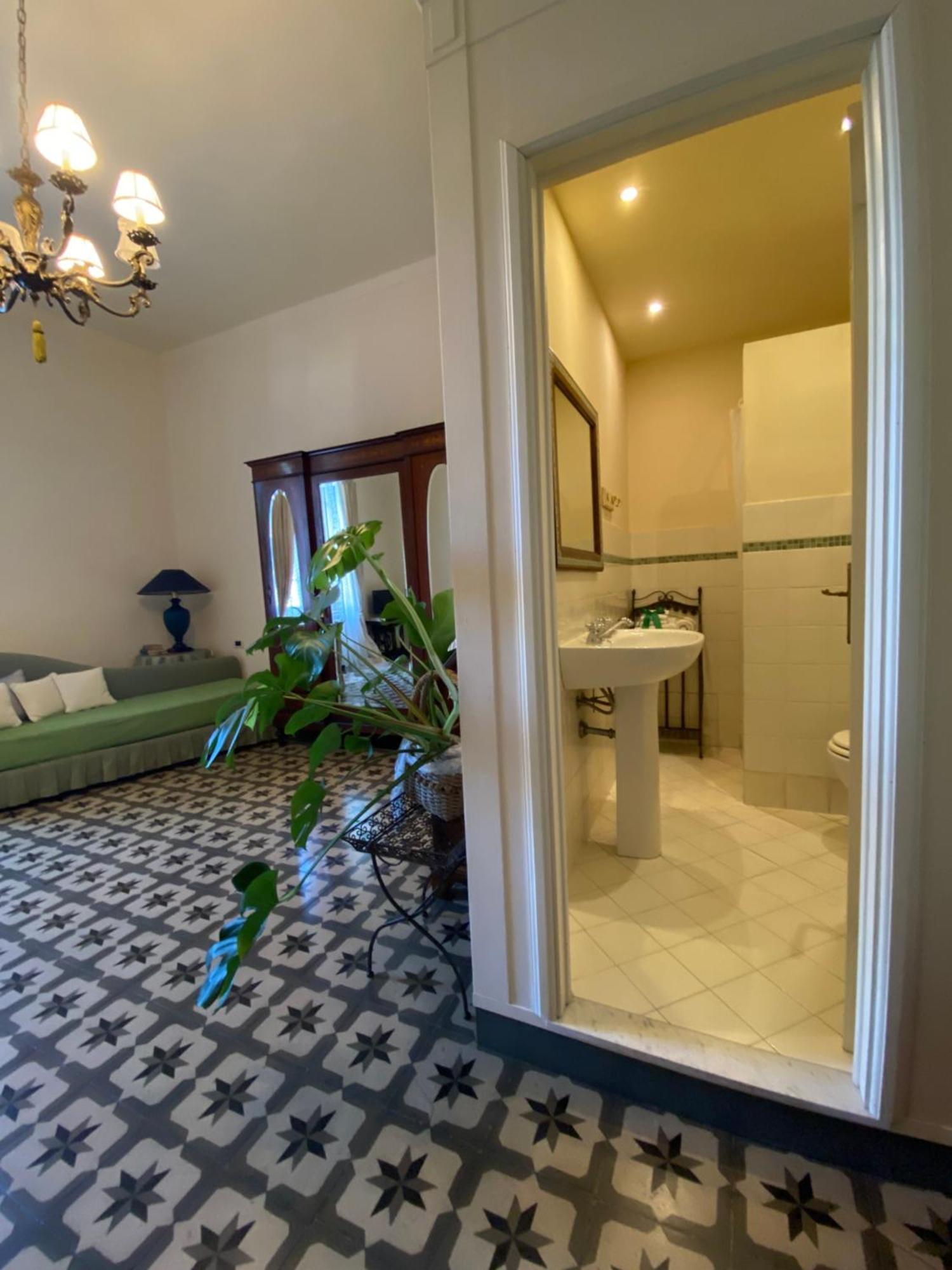 Casa Simonetti Bed and Breakfast Torre del Lago Puccini Eksteriør billede