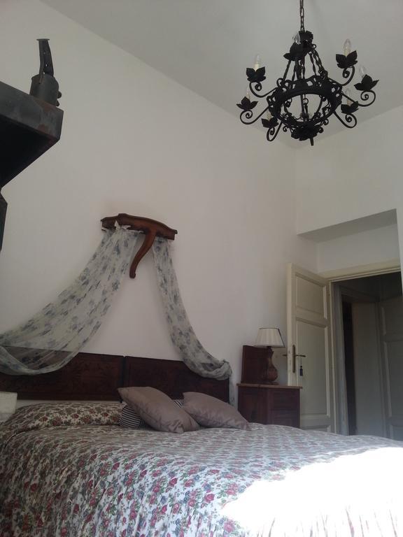 Casa Simonetti Bed and Breakfast Torre del Lago Puccini Værelse billede